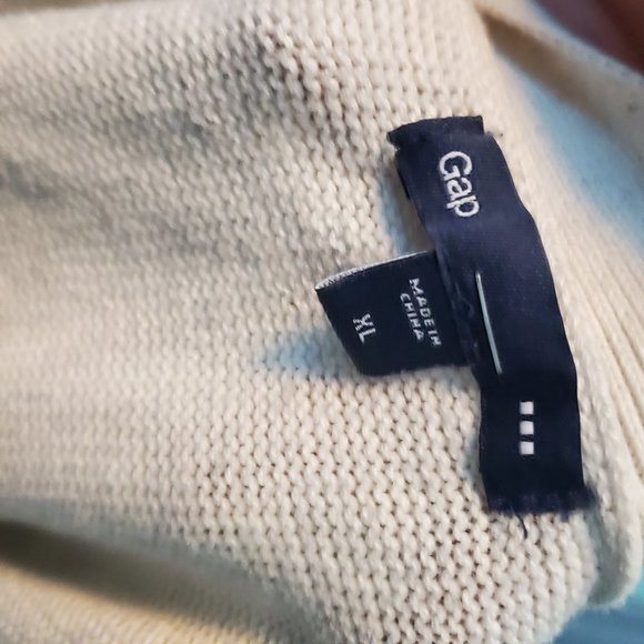 Cozy Professor Cardigan - Picture 2 of 2